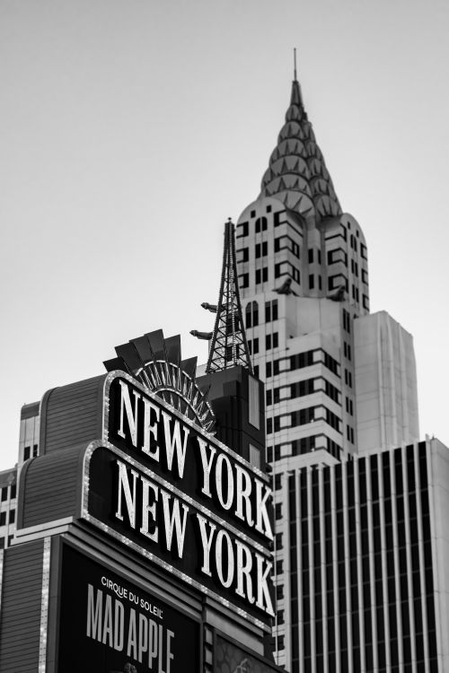 Free Monochrome view of iconic New York New York sign in Las Vegas, featuring recognizable architecture. Stock Photo
