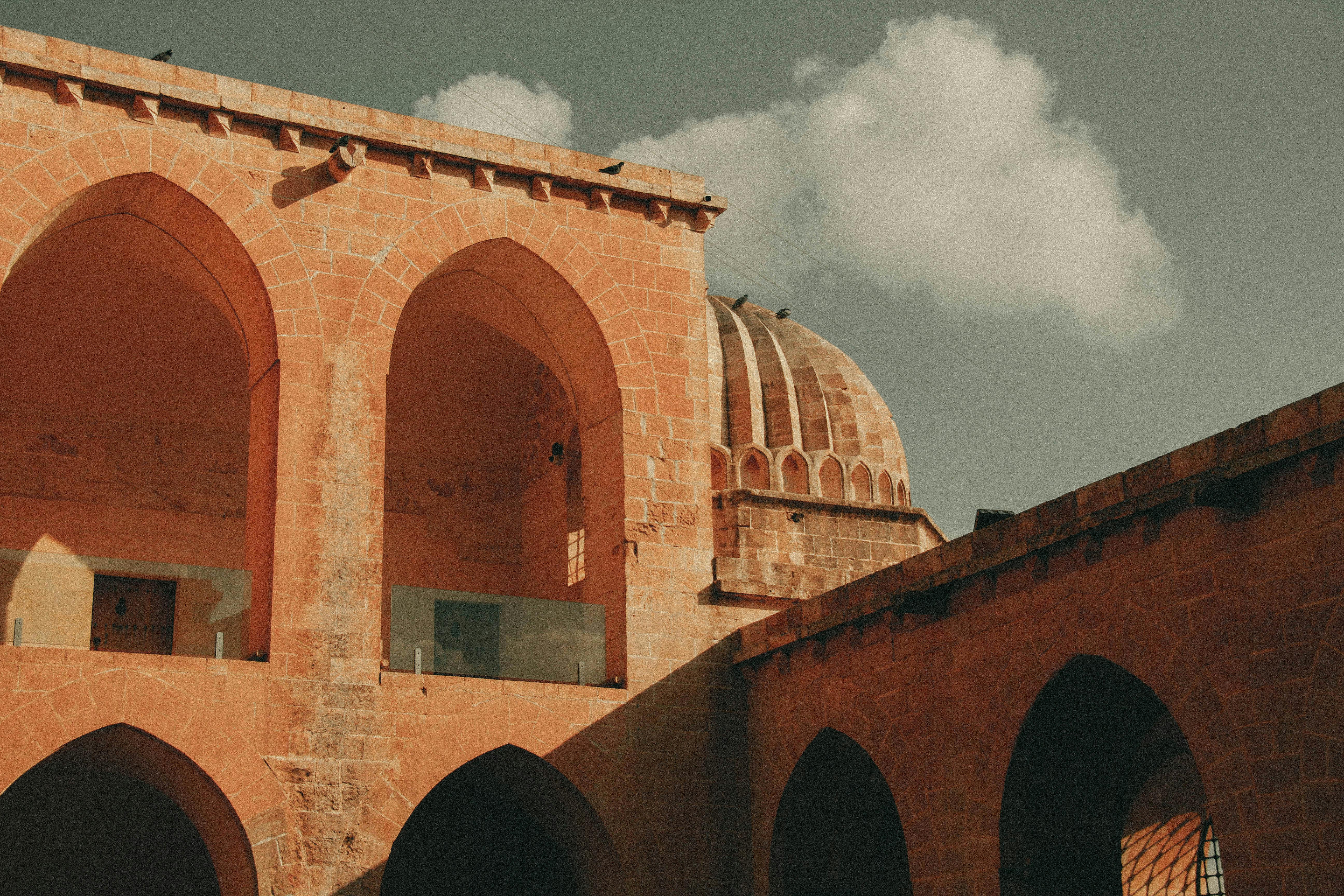 De franc Foto d'estoc gratuïta de a l'aire lliure, arc, arcada Foto d'estoc