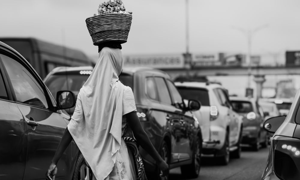 solo female traveler accra street