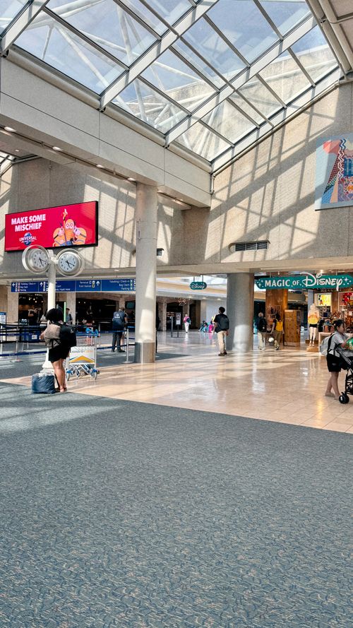 Free airport Stock Photo