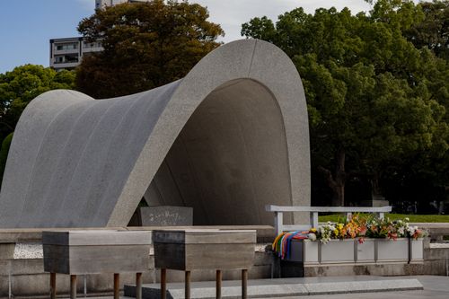 Free Beautiful view of the Hiroshima Peace Memorial Park featuring the Cenotaph, symbolizing peace and remembrance. Stock Photo