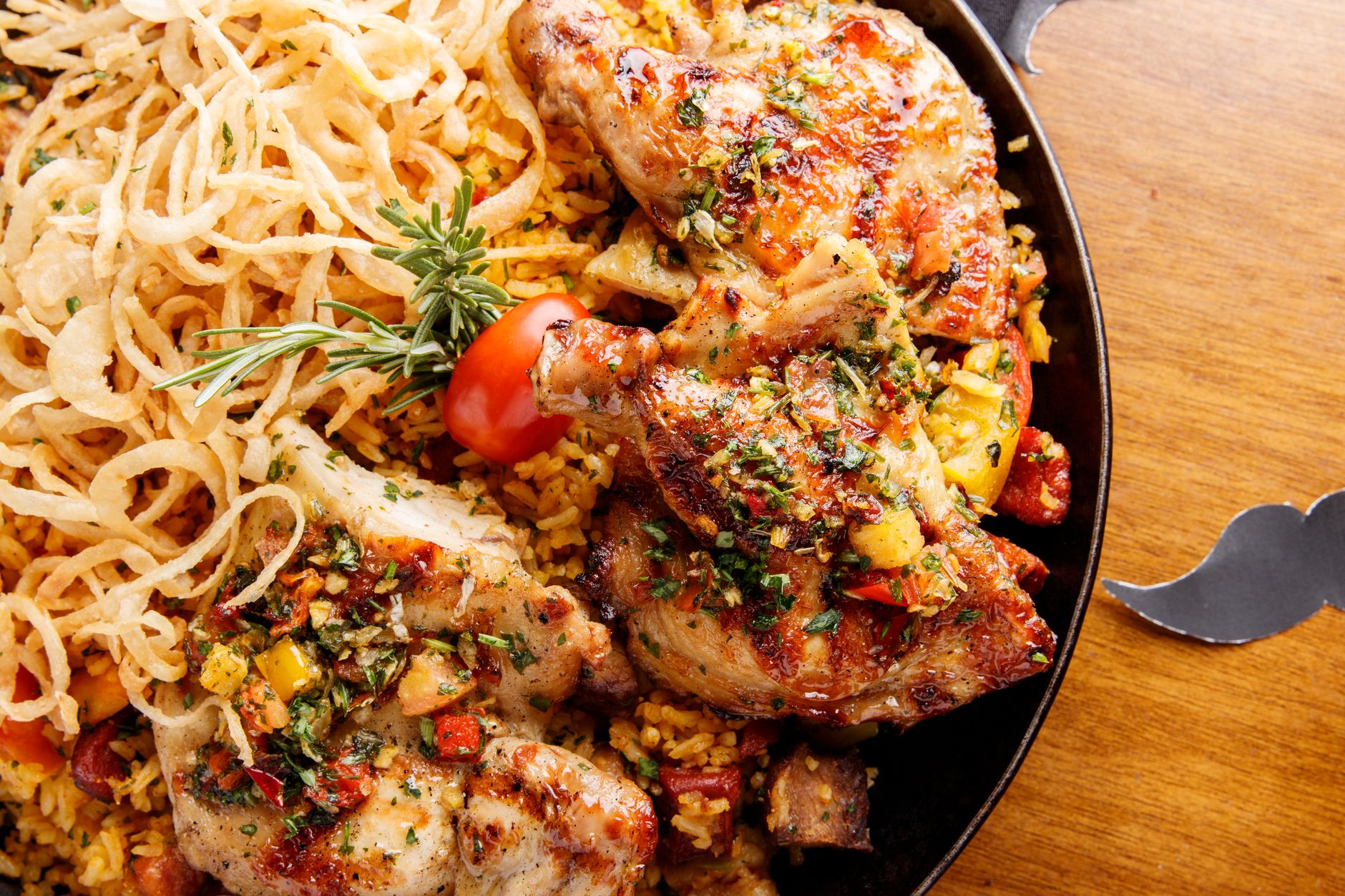 Plat de Mafé bœuf halal délicieux livré à domicile