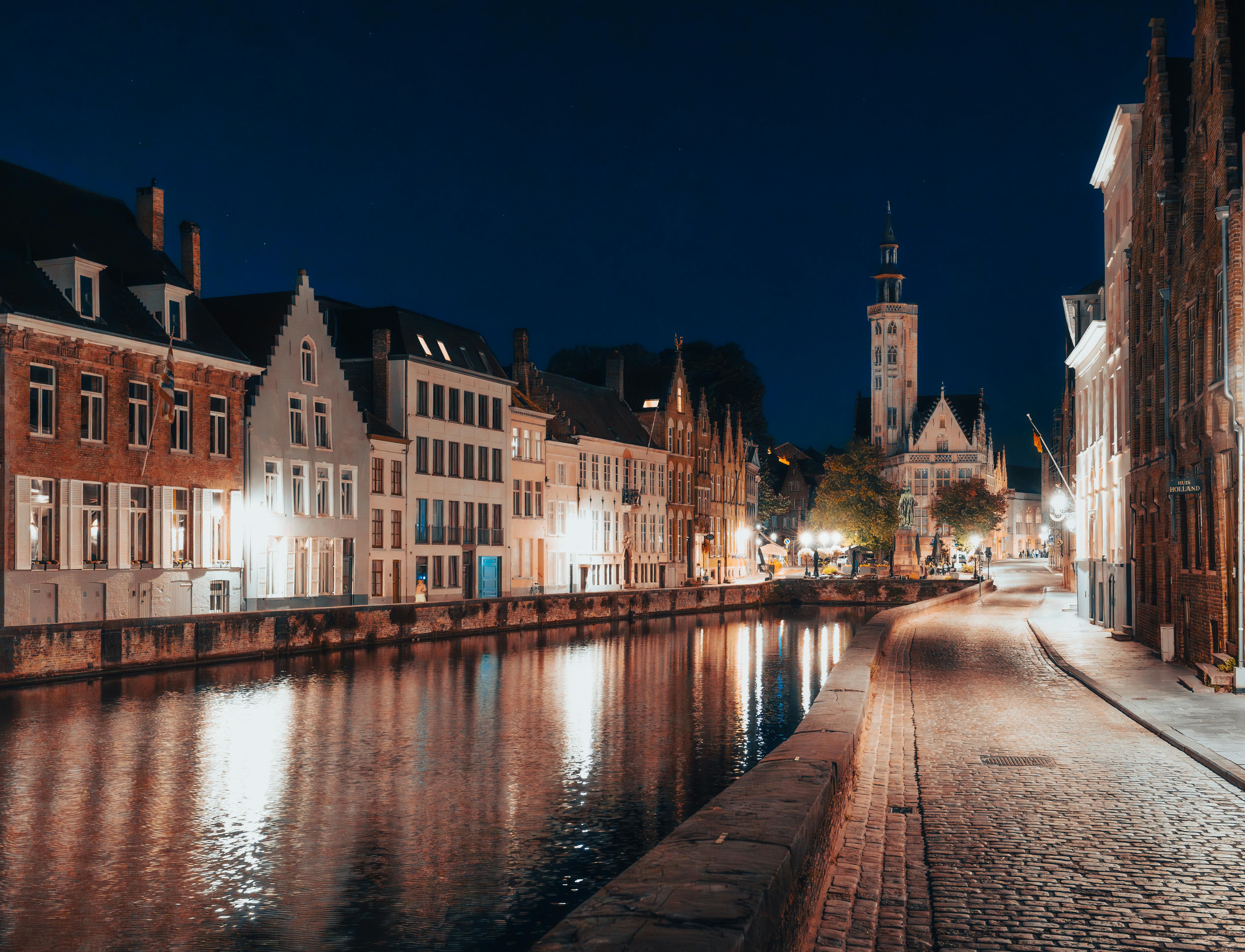 The Ultimate Bruges Food Guide — What & Where to Eat