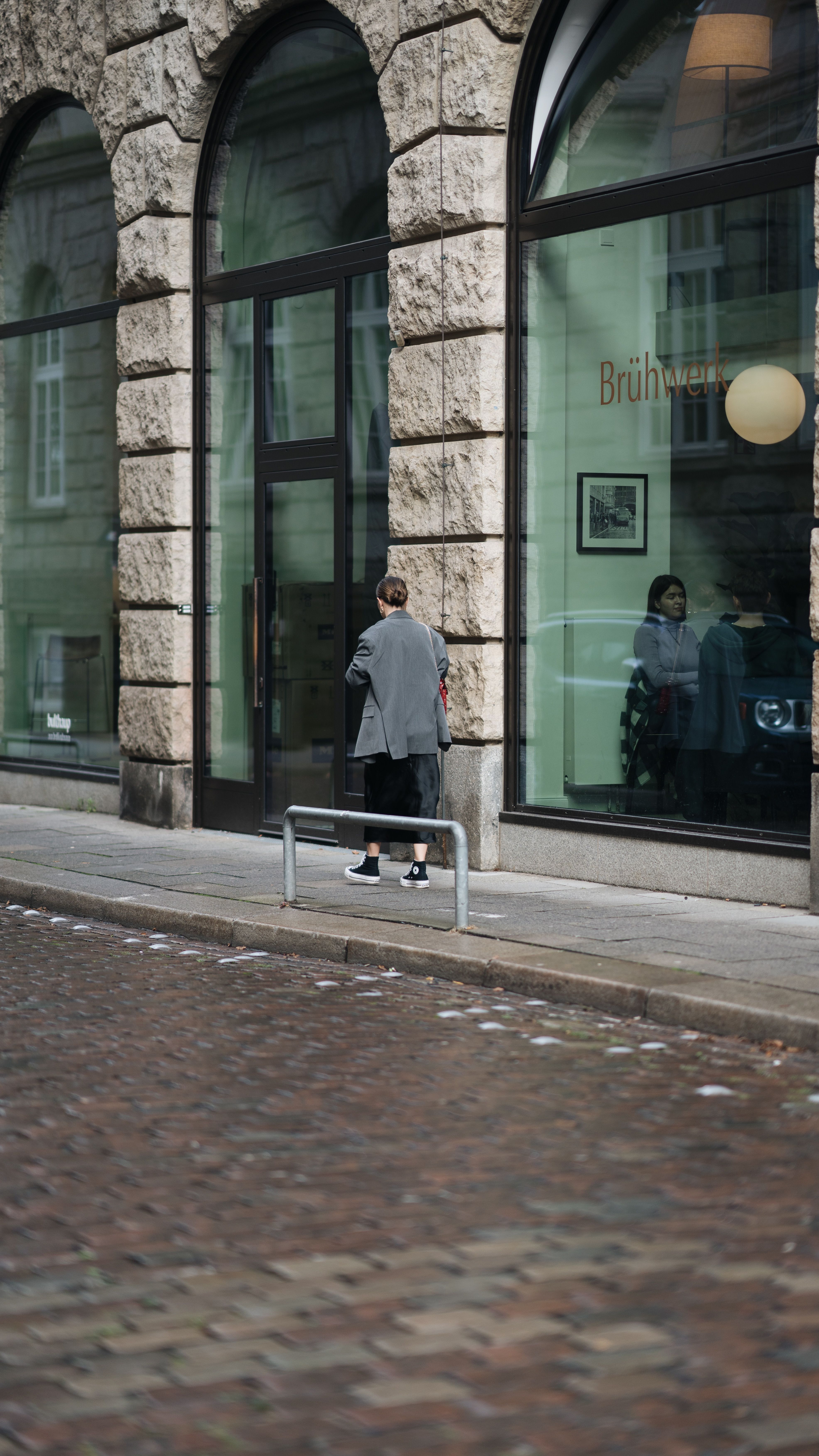 Glass Storefront Photos, Download The BEST Free Glass Storefront Stock ...