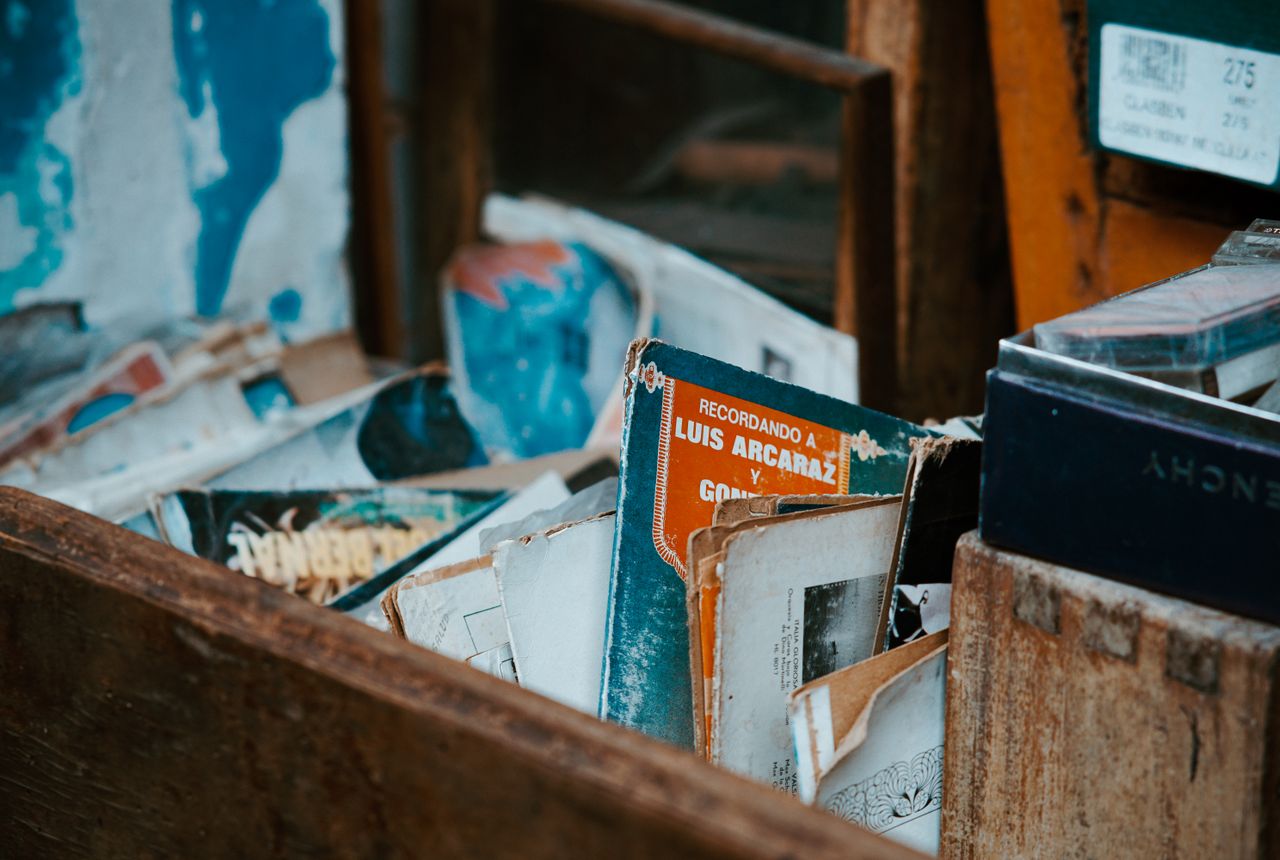 Storage & moves to storage Blackmore — removals work in progress