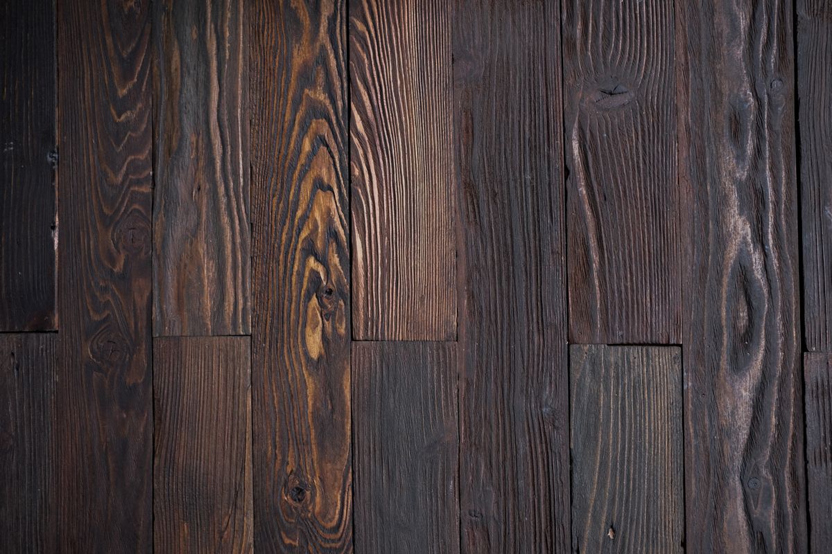 Detailed hardwood grain evaluated before refinishing