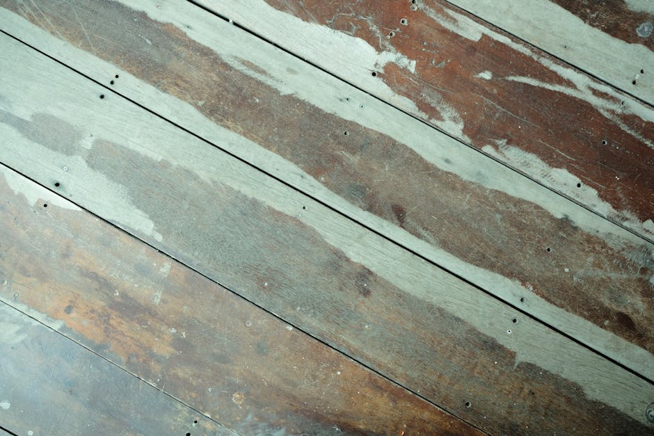 Reclaimed wood flooring image - Eco-Friendly Hardwood Flooring