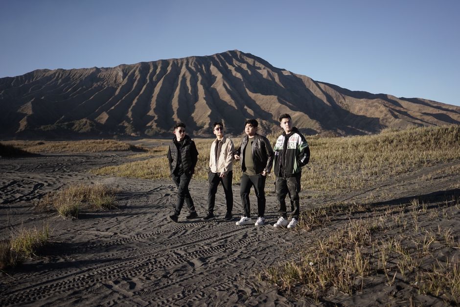 ONE OK ROCK - Wherever You Are