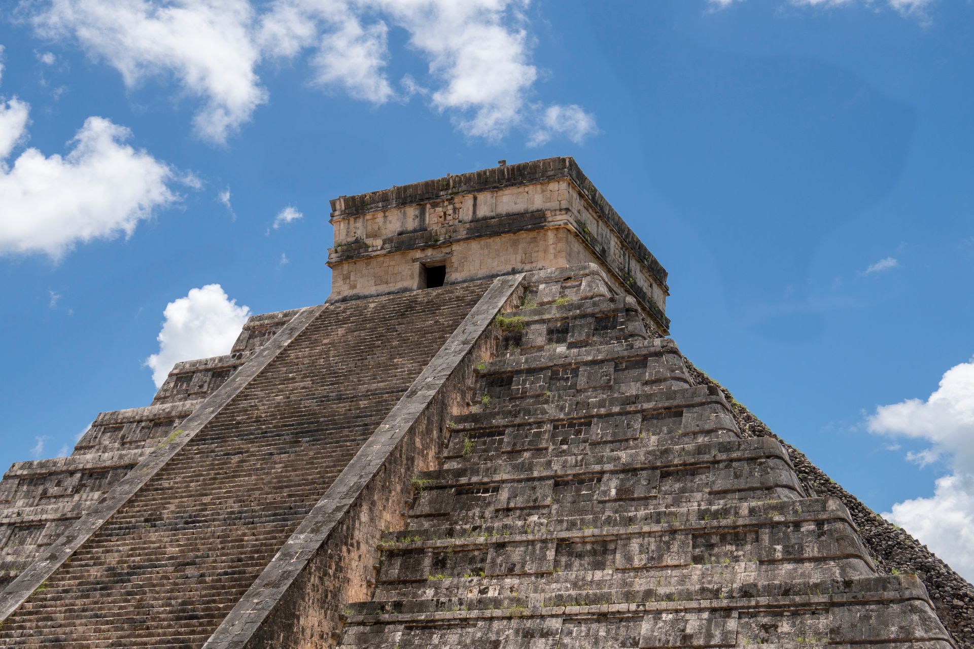 Mexico Travel Guide for First Timers: Ancient Civilizations, Endless Coastline, and the World's Greatest Food