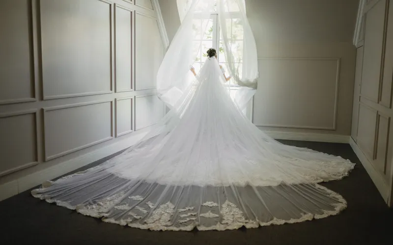 Cola catedral vestido novia larga ceremonial