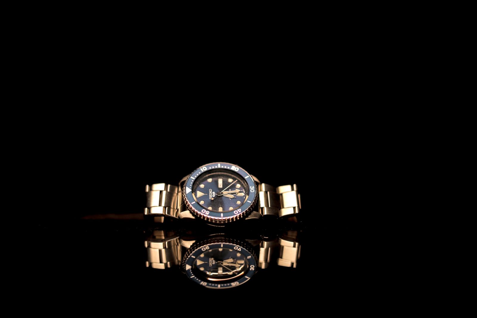 Montre de luxe en gros plan