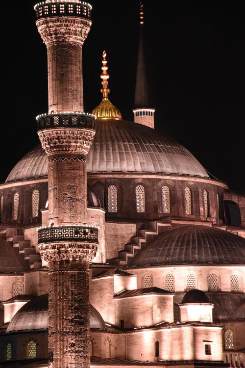 Free Stunning night view of a mosque in Istanbul, showcasing architecture and cultural heritage. Stock Photo