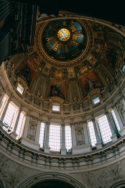 Foto d'estoc gratuïta de arquitectura, catedral, cúpula
