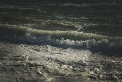 Dark storm swell over the sea, photo by Francesco Ungaro on Pexels