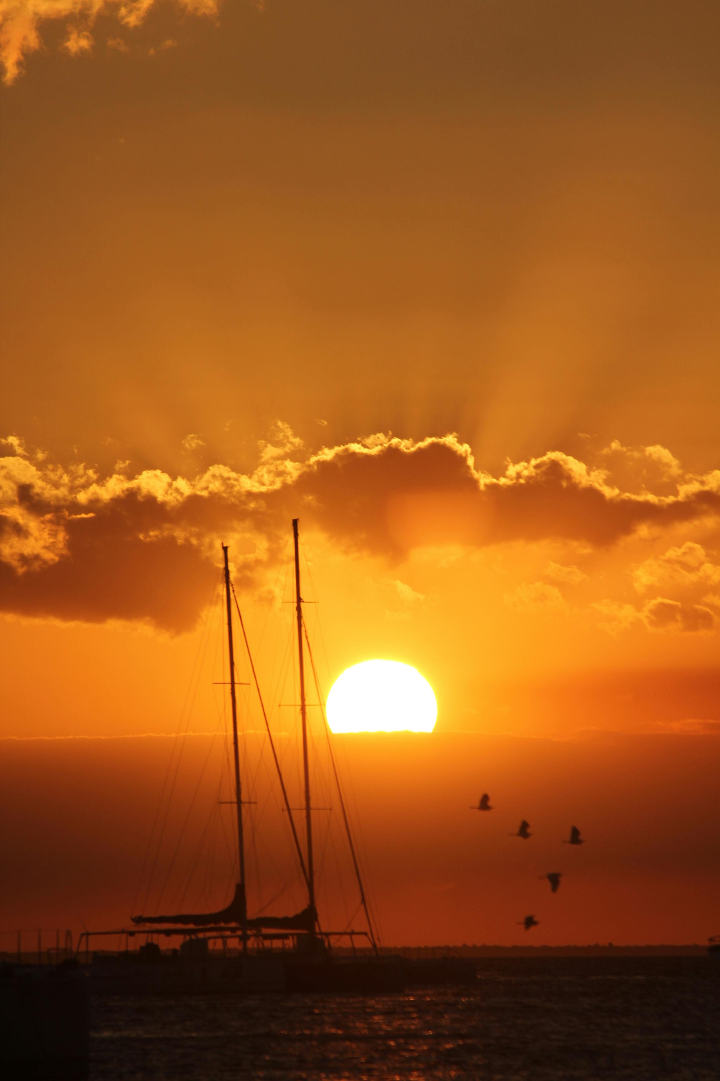 free-photo-of-por-do-sol.jpeg?auto=compress\u0026cs=tinysrgb\u0026w=1600\u0026lazy=load