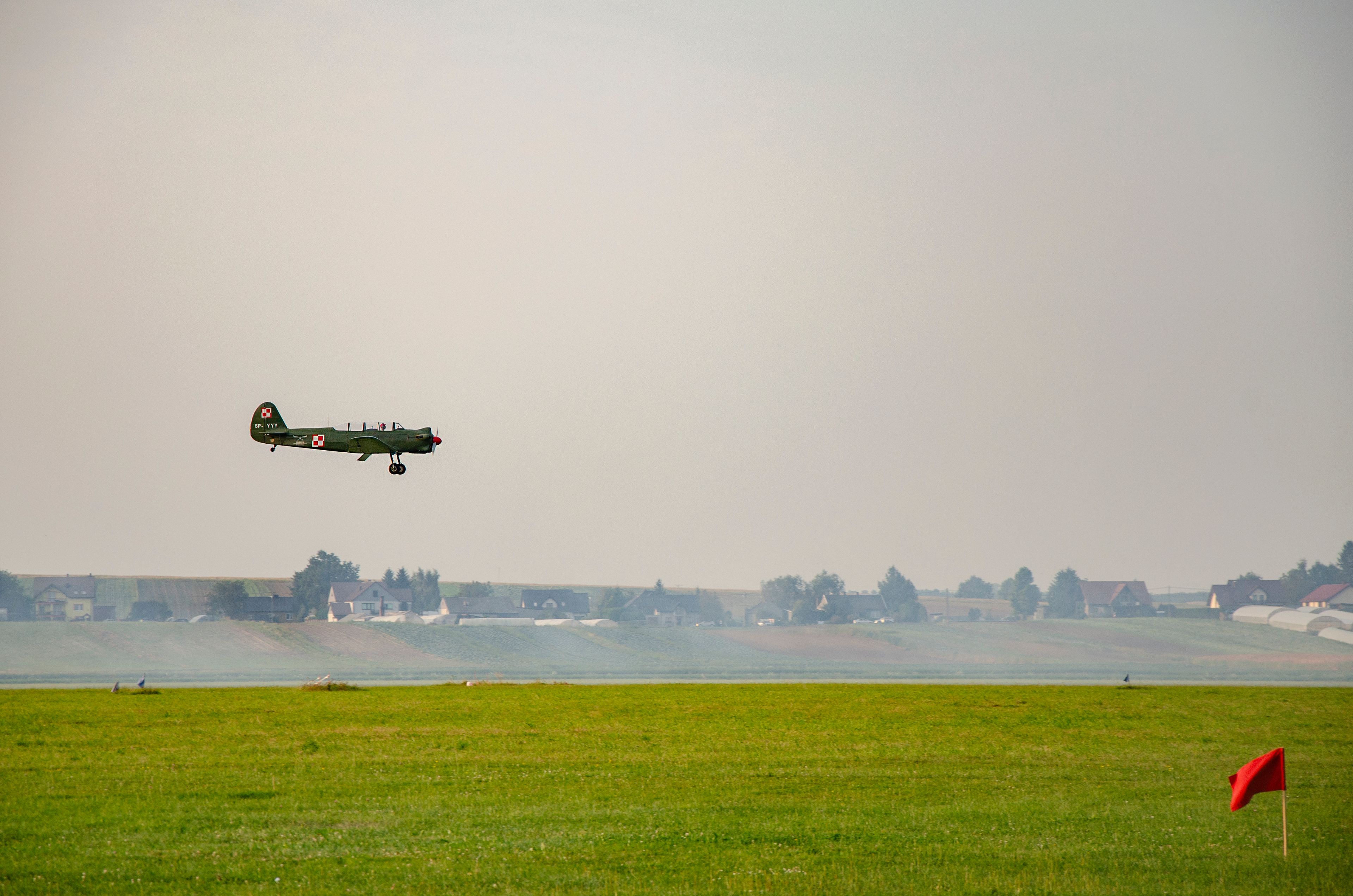 Cambrai Niergnies Airfield (LFYG), Niergnies, Nord — private jet cleaning