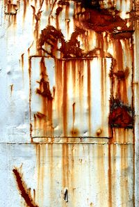Weathered surface with orange streaks — photo by David Underland on Pexels
