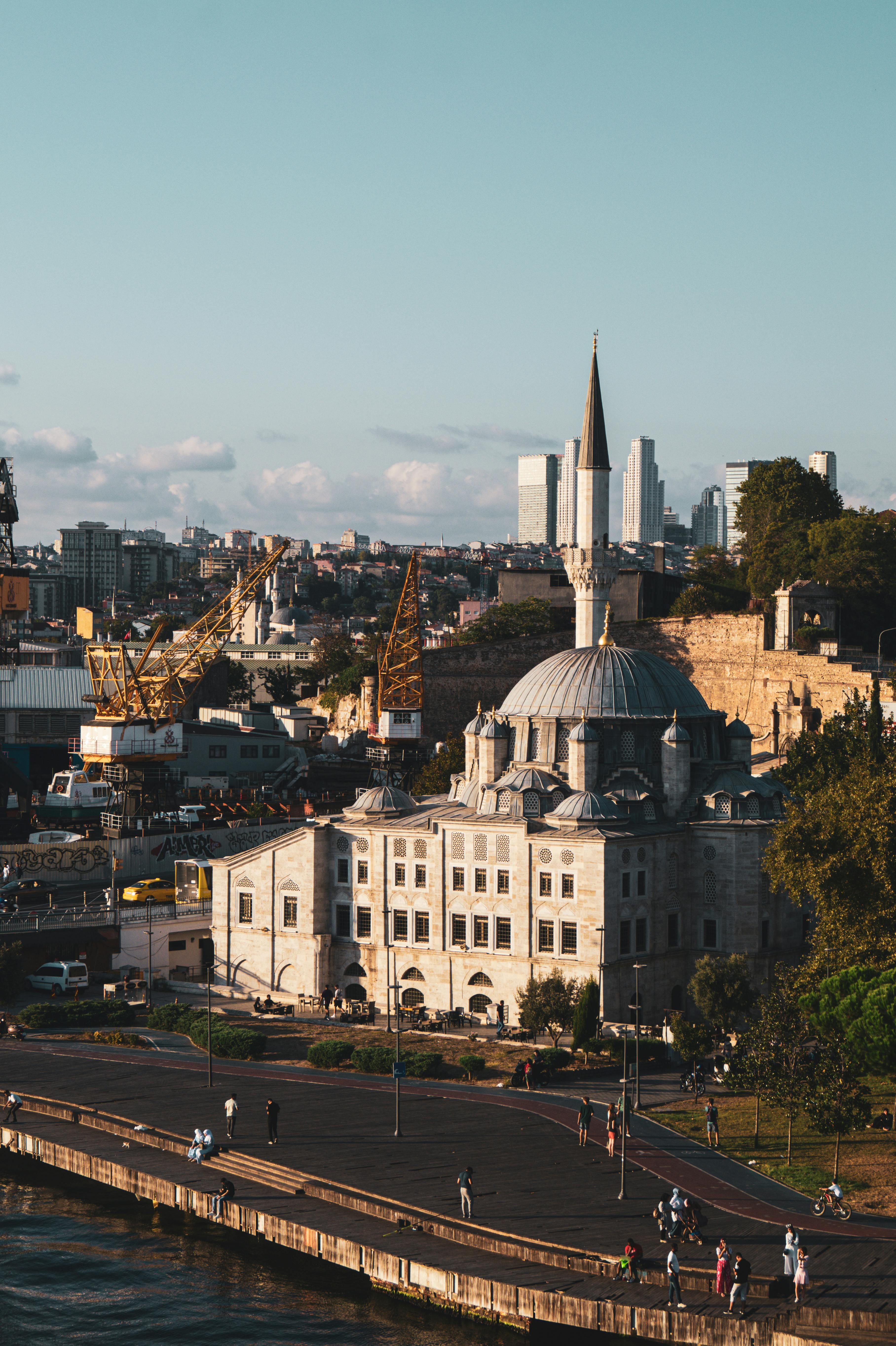 Gratuit Photos gratuites de arbres, architecture historique, bâtiment en forme de dôme Photos