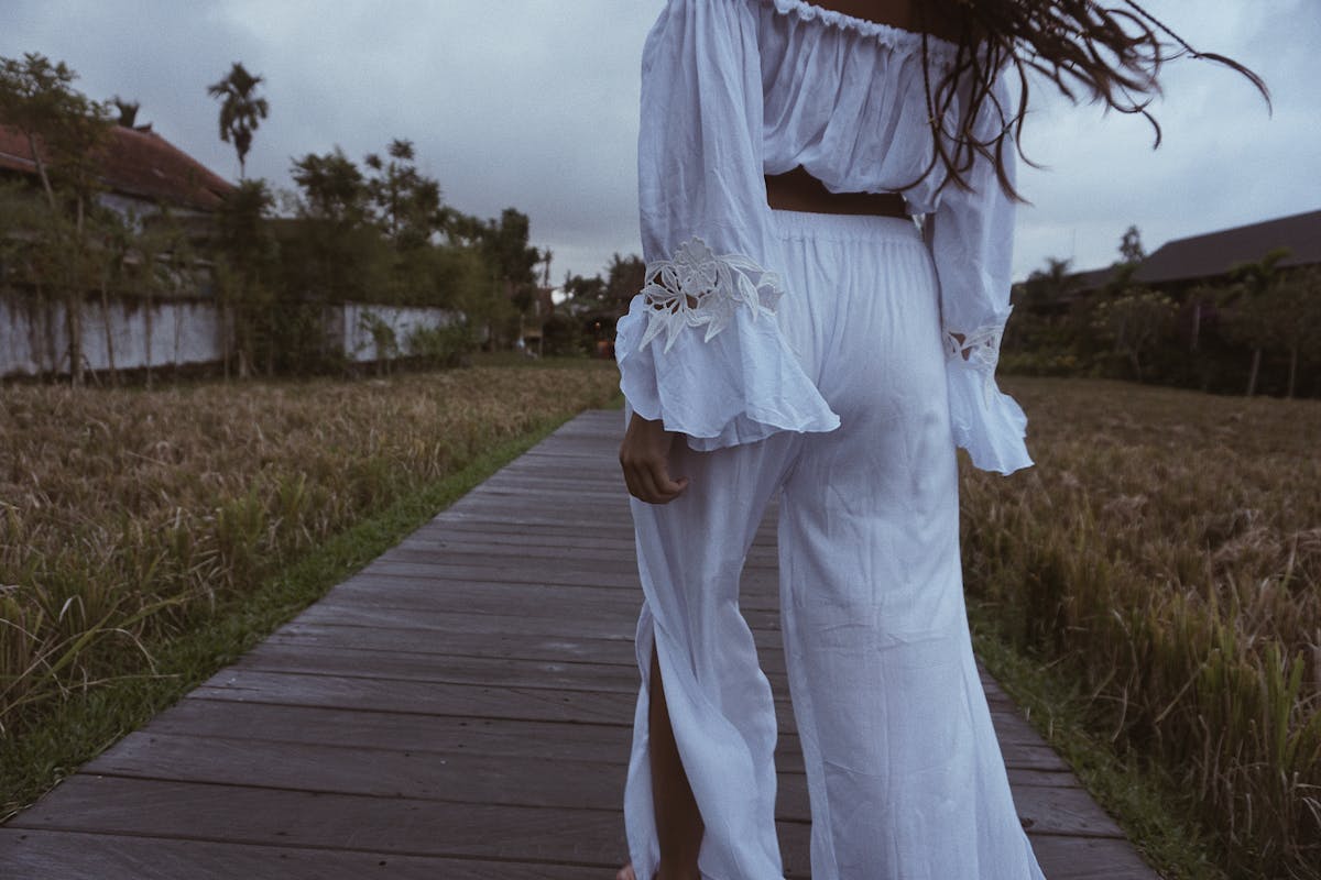 Empty row of red theatre seats under soft lighting