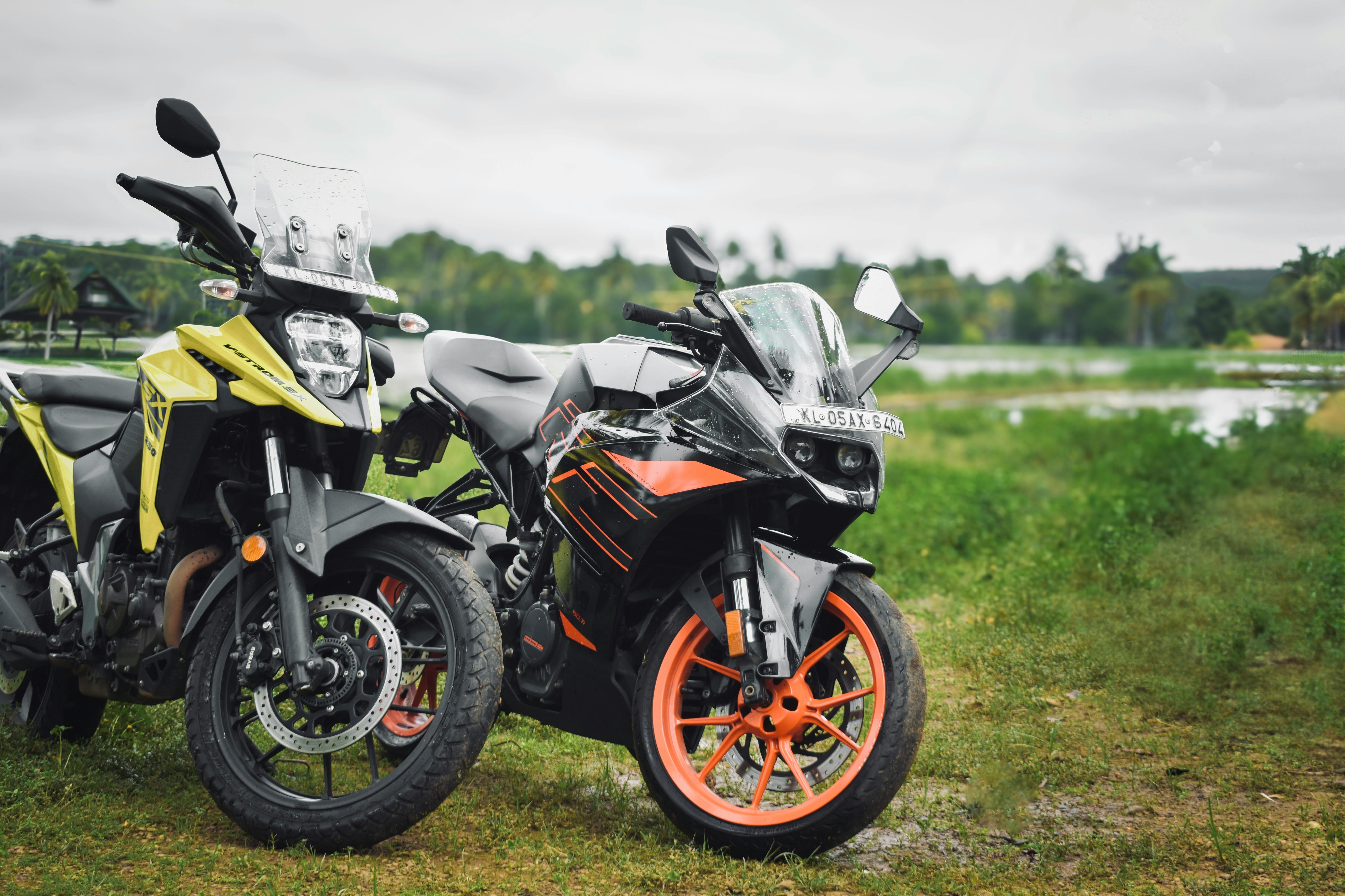 motorcycles & powersports s.r.o motorcycle powersports show — Photo by Pexels User on Pexels