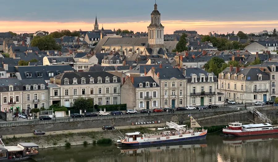 Les quais de Loire et Trentemoult