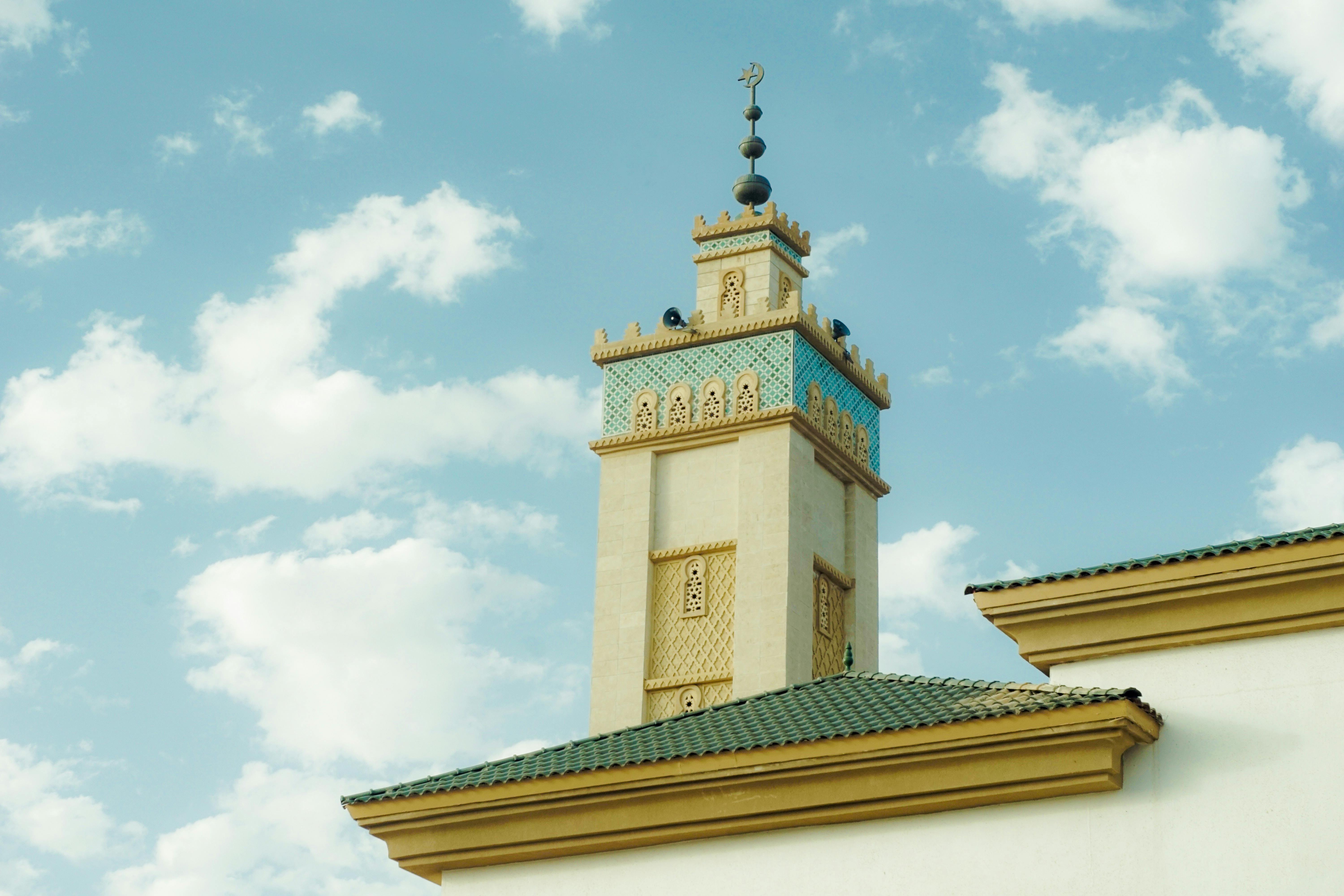 Tower of the Great Mosque of Paris