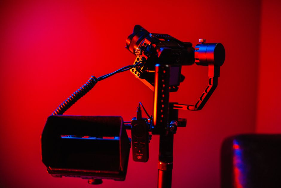 internal brushless motors in a gimbal - smartphone steady arm devices internal brushless motors in a gimbal - smartphone steady arm devices
