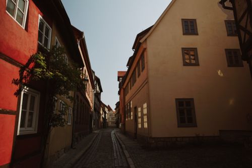 Free Explore the historic charm and medieval architecture of Quedlinburg's cobblestone streets in Germany. Stock Photo