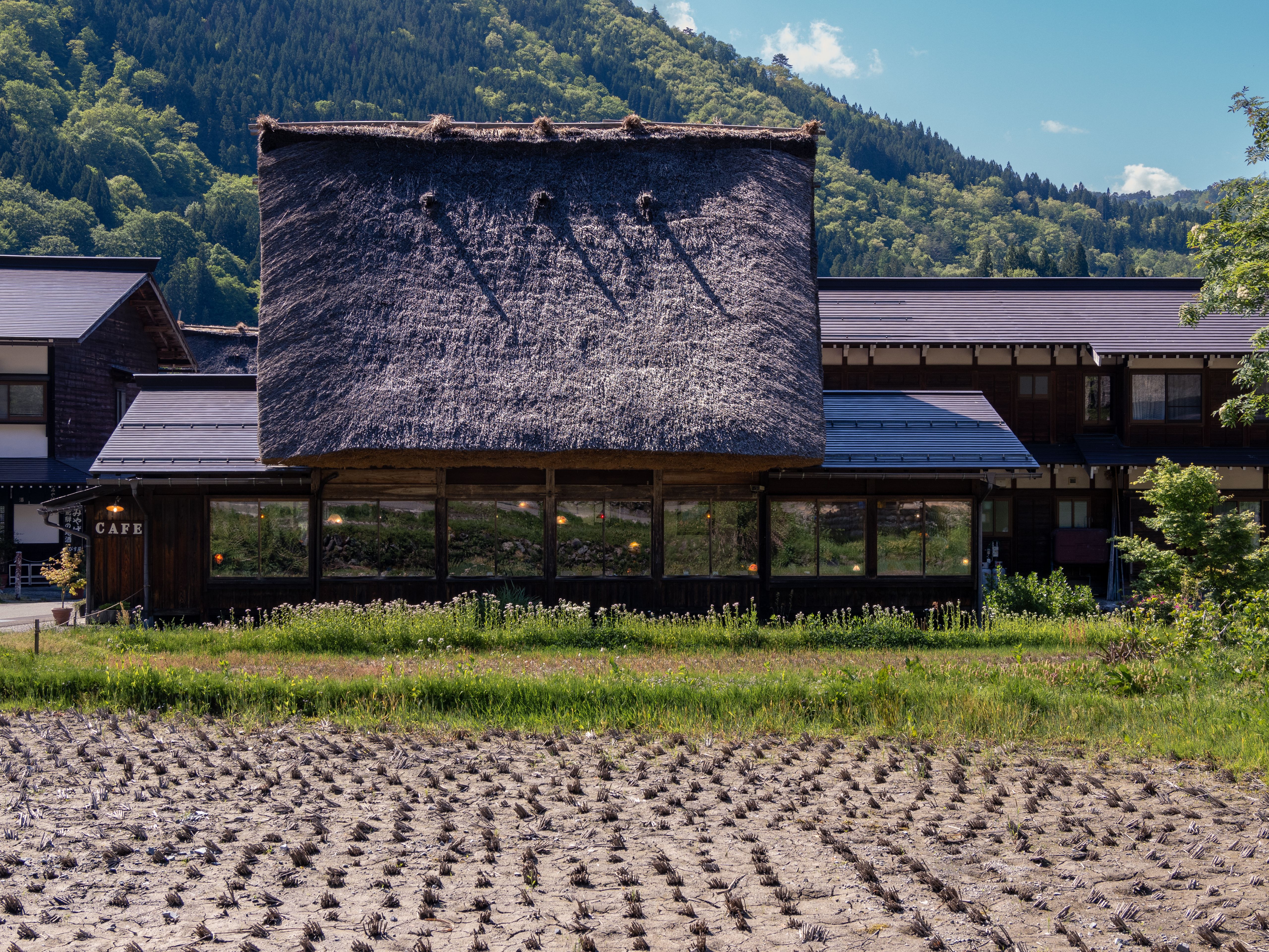 Cafe with Thatched Roof in Shirakawa-Go in Japan · Free Stock Photo