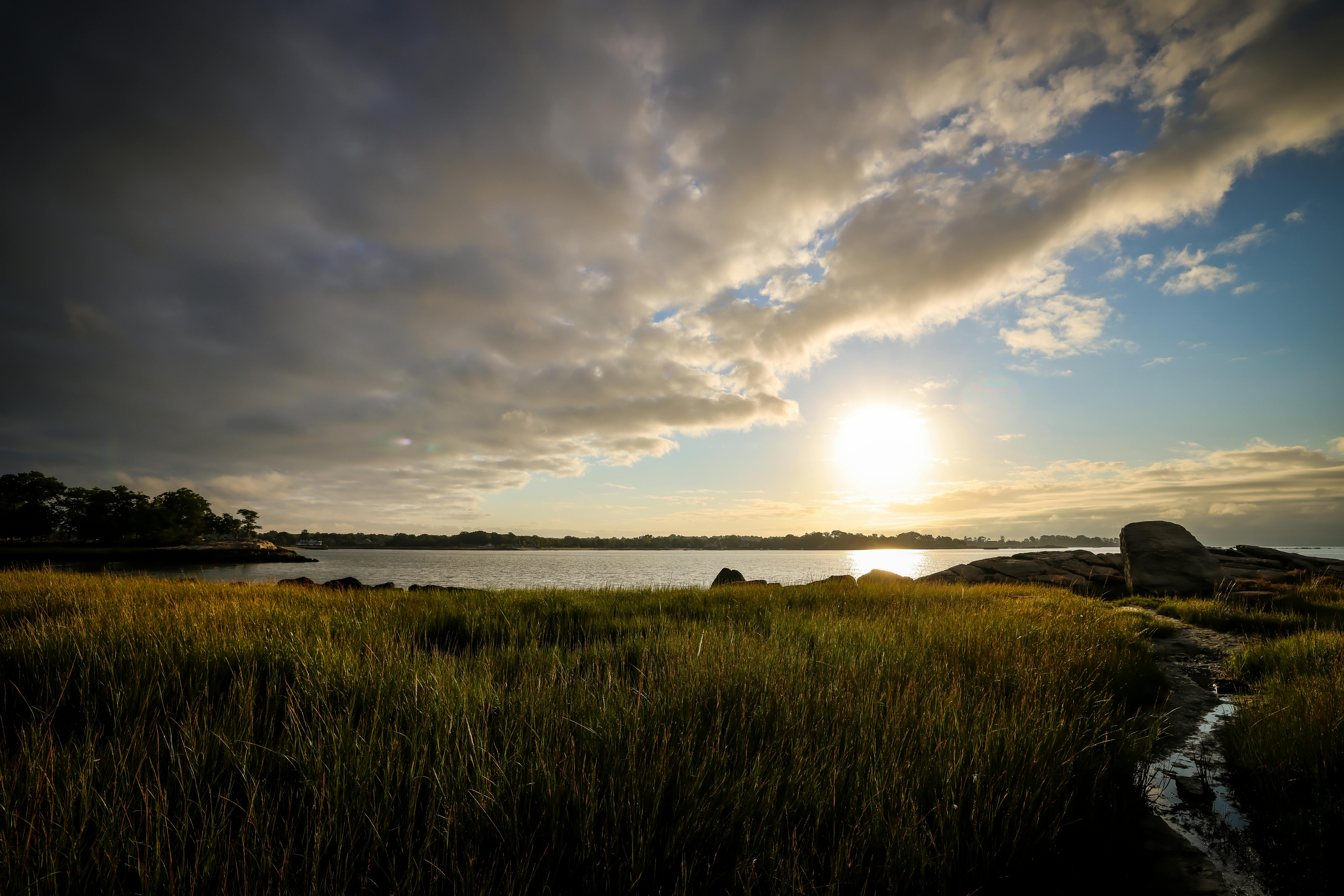 Sunrise. 6:25 to 6:40 am. August 28, 2024. Cove Island Park
