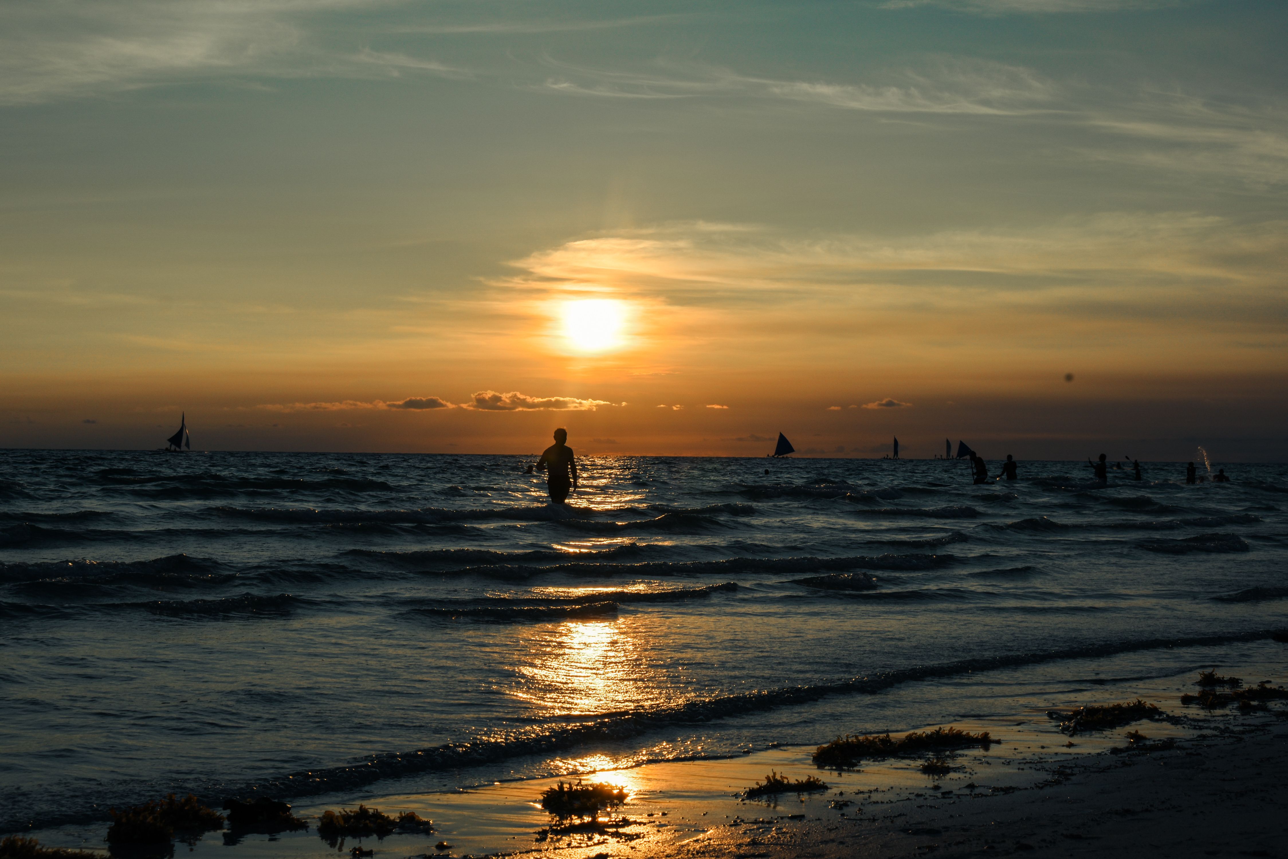 Travel inspiration for Boracay’s Foodie Adventure: Beaches, Island Hopping and Filipino Flavors