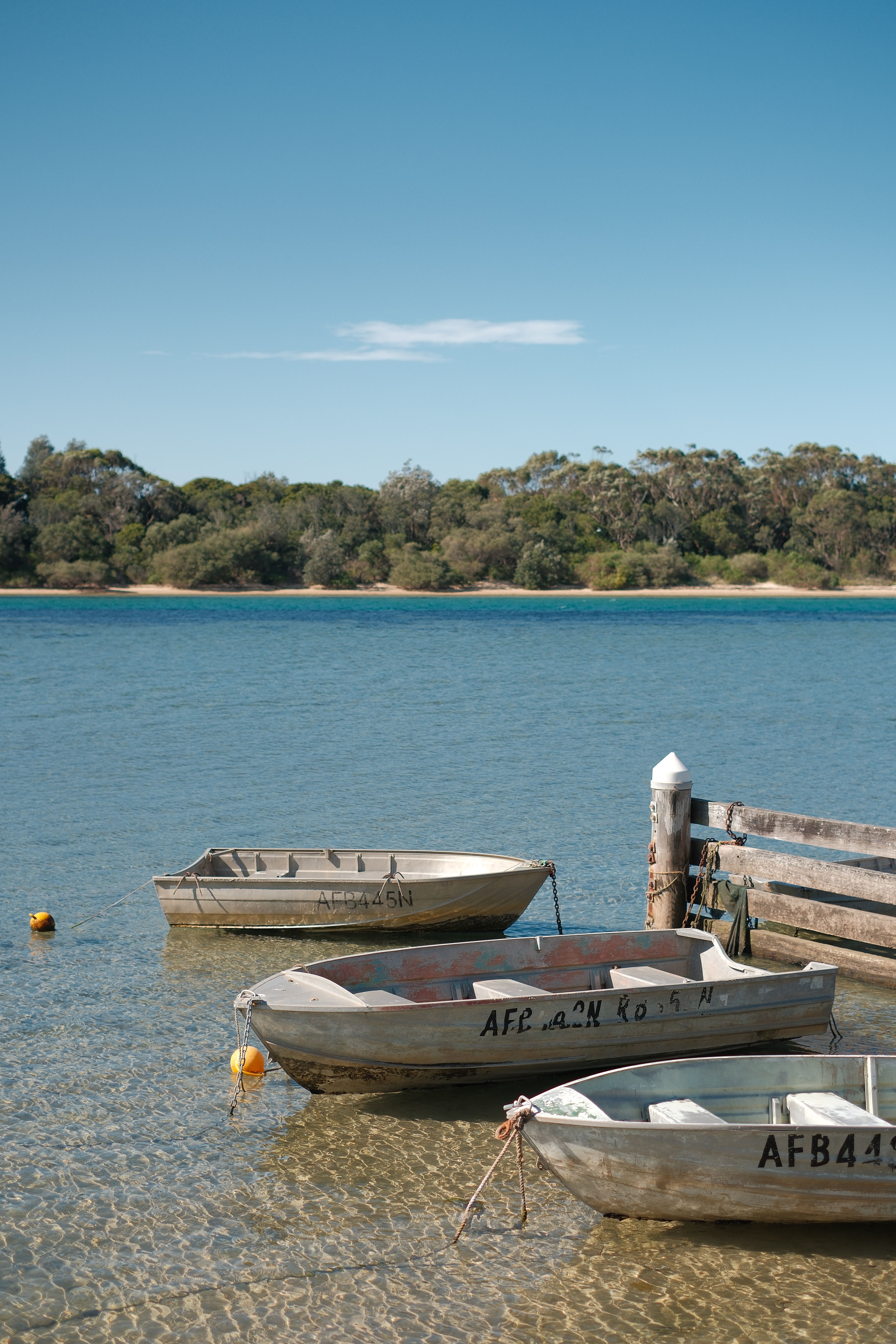 Empty Boats on Seashore · Free Stock Photo