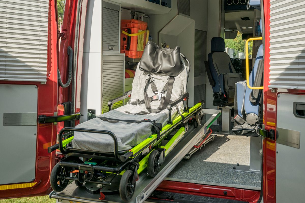 same-day man and van in Earley — Loaded properly: blankets, straps and a plan in Earley