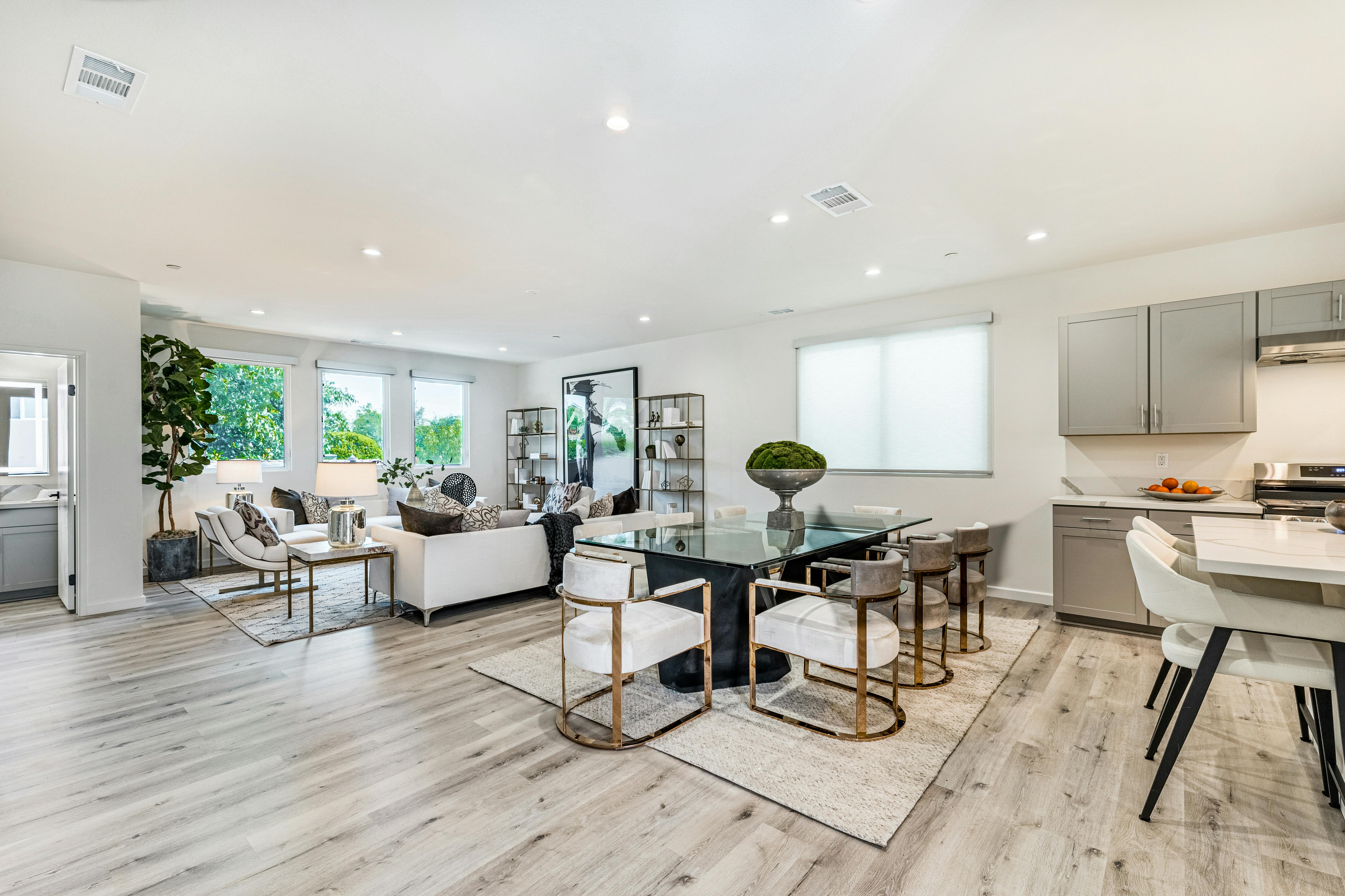 Nelson Design Group Introduces Its Expansive Collection of Award-Winning House Plans - 24 — Photo by The R.E Editor on Pexels