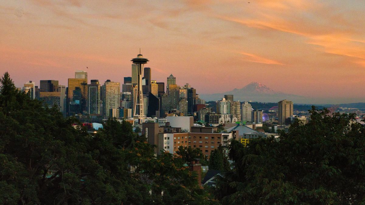 Holiday Giveaways in Seattle, WA: Updated 2026 List for Local Winners