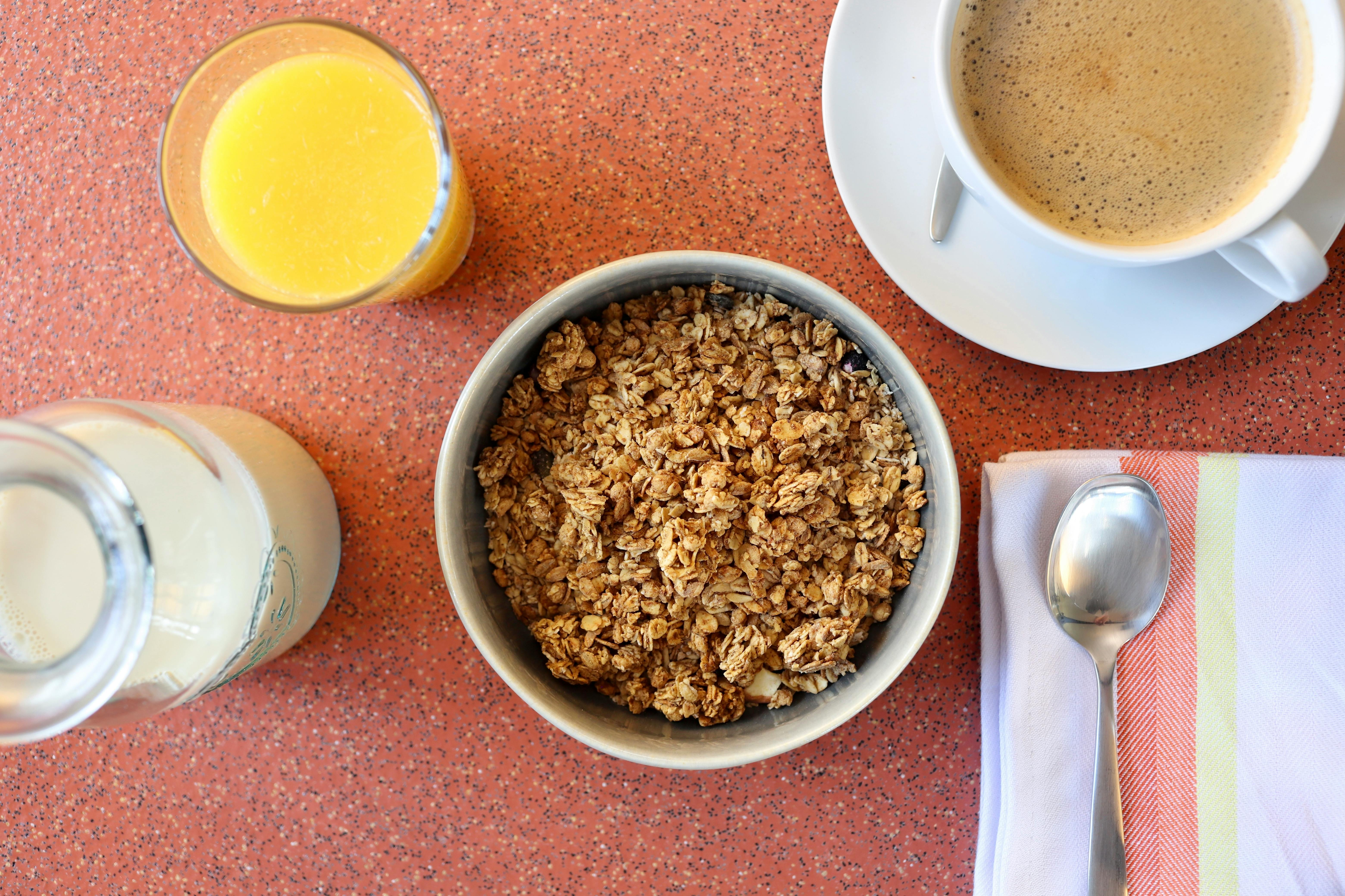 Cereal giant General Mills joins other companies in move to remove food dyes — Photo by Nic Wood on Pexels