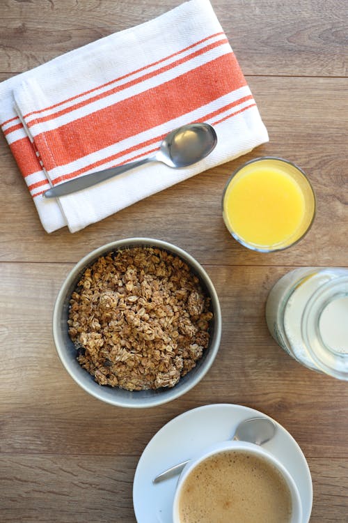 бесплатная Бесплатное стоковое фото с drinkware, kafe, апельсиновый сок Стоковое фото