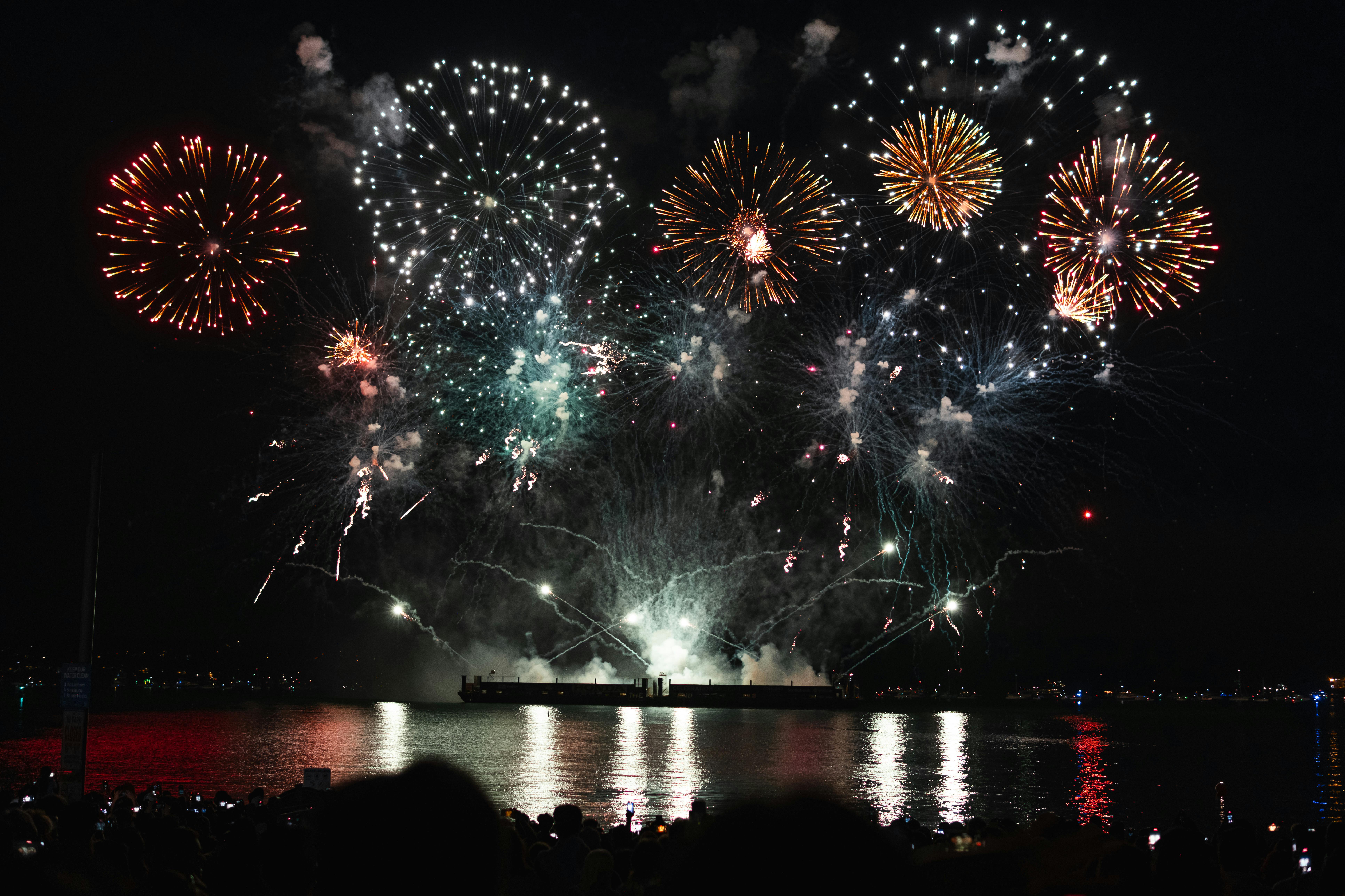 Fuegos Feria Málaga 2016: El Espectáculo Pirotécnico del Verano