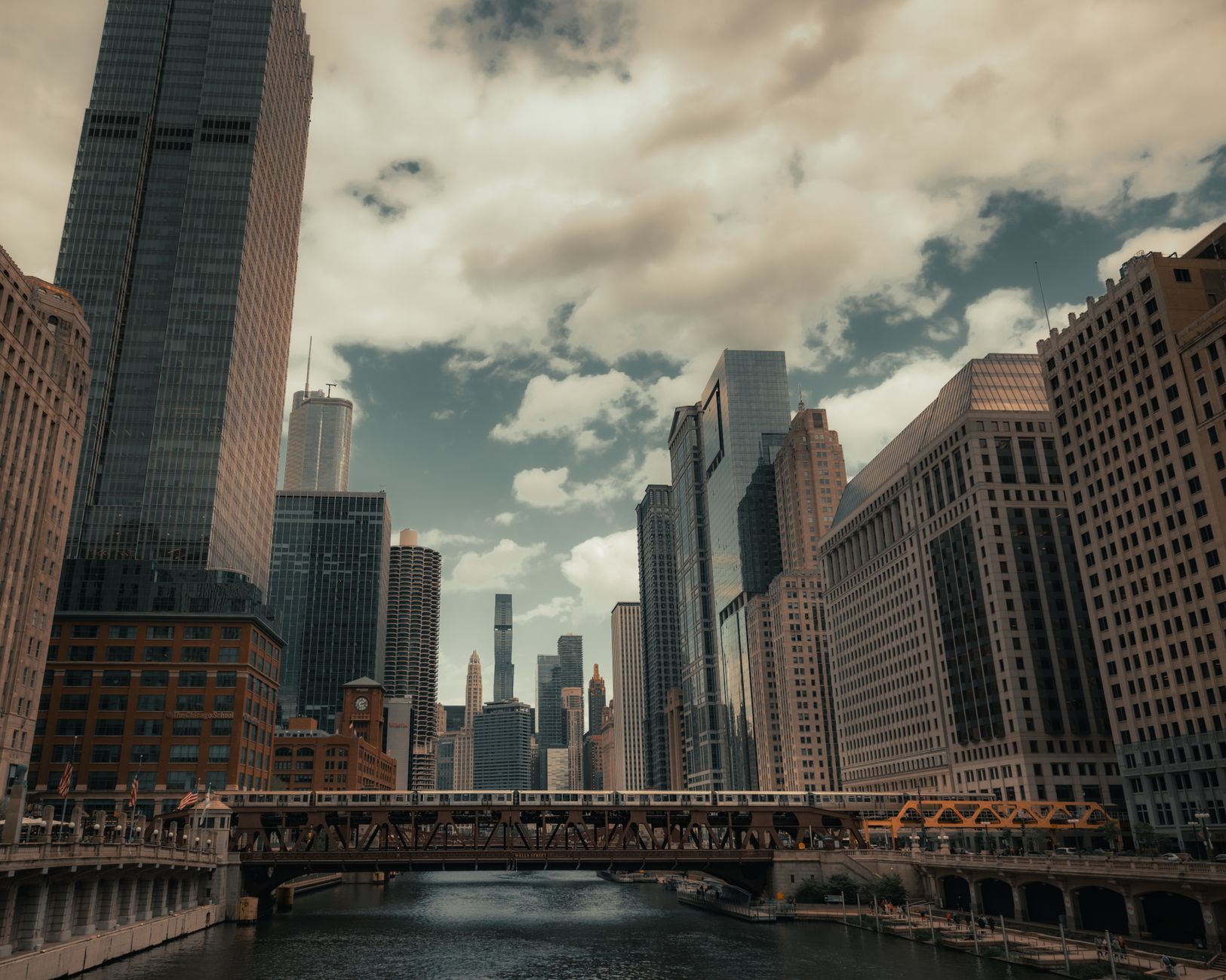 Discover Chicago's Urban Wonders — trip cover