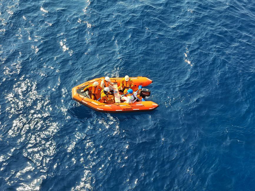 Hơn 70 người mất tích khi thuyền di cư chìm ngoài khơi Libya, thi thể trôi dạt Lampedusa
