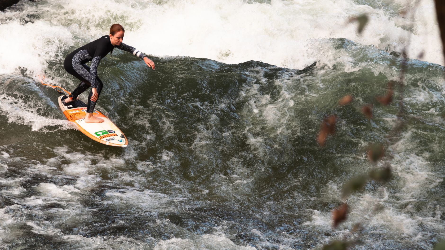 Surfen auf der Eisbach-Welle