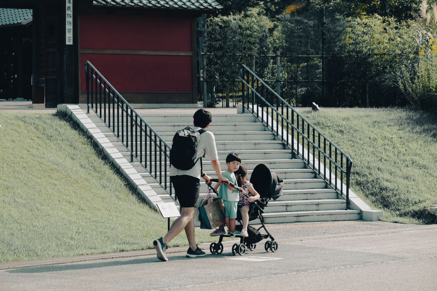 障害のある子の「親なきあと」、最初に考えたい7つのことのイメージ