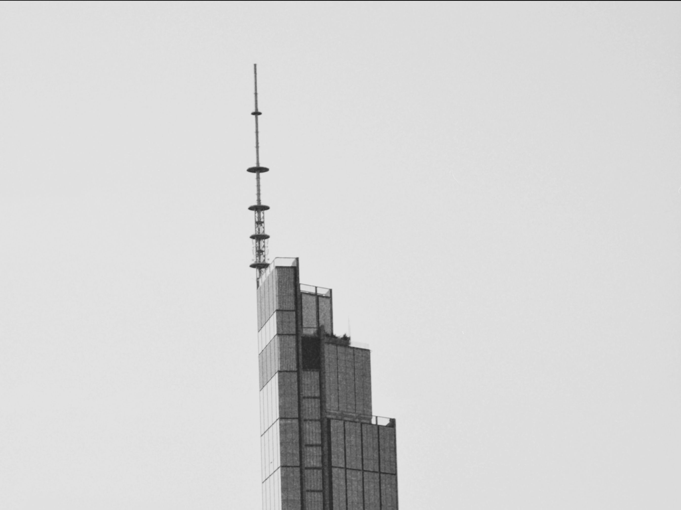 Shenzhen Tallest Building with Luxury Meal On Highest Floor