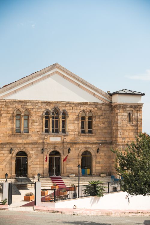 Free A classic architectural landmark in Merzifon, Amasya, Türkiye, showcasing traditional design. Stock Photo