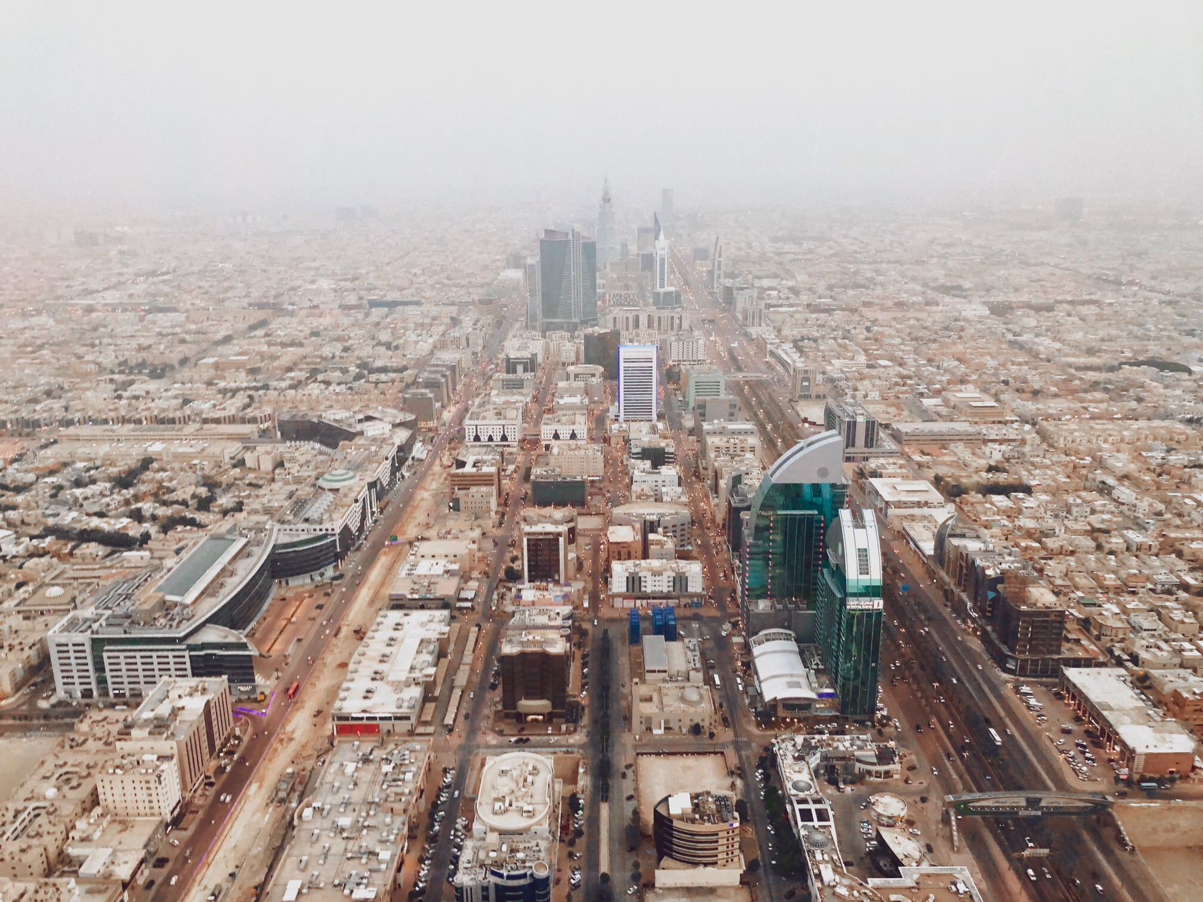 AL Tasweeqi