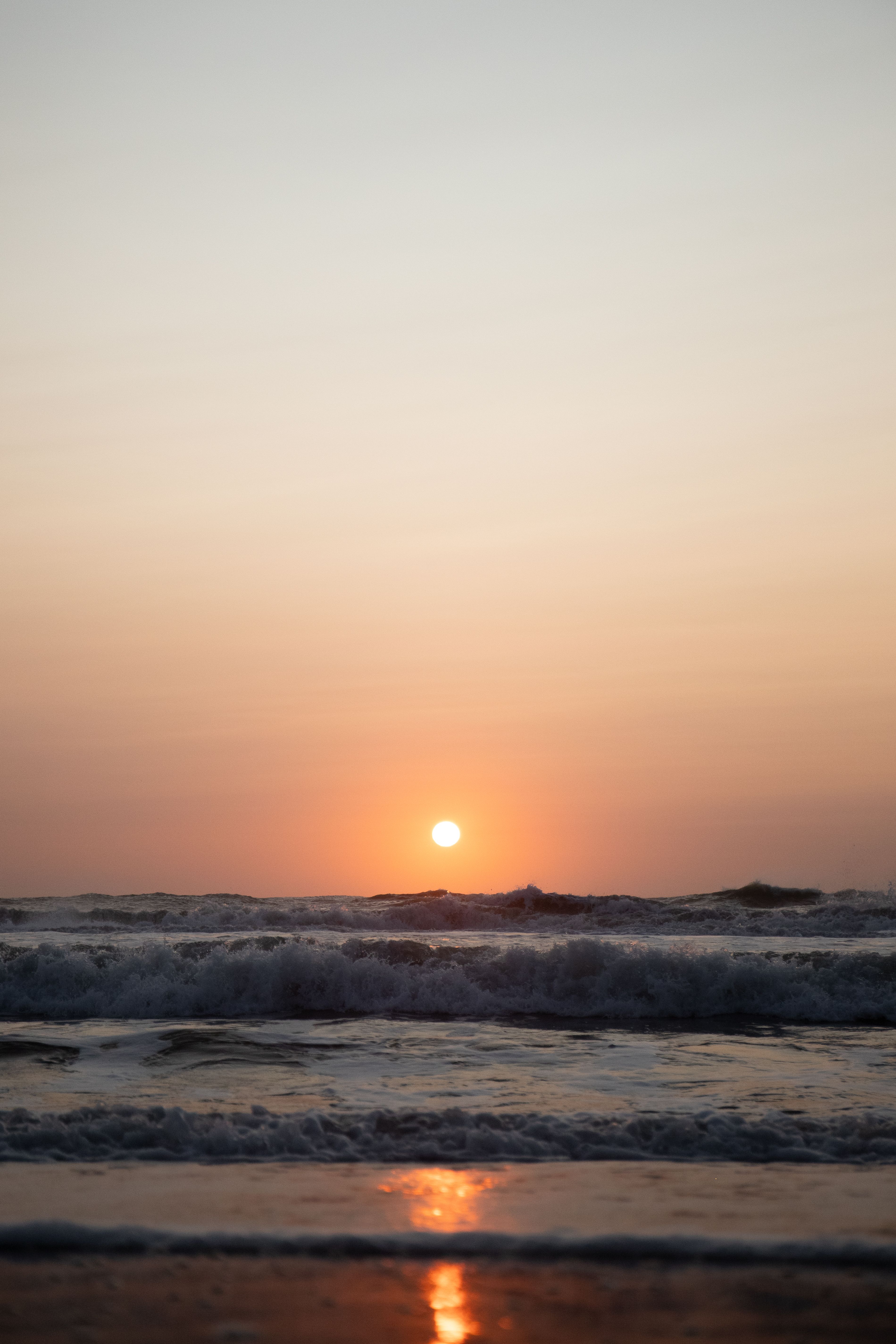 Sea Waves at Sunset from the Beach · Free Stock Photo
