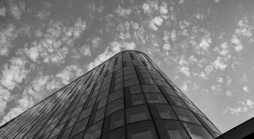 Foto stok gratis Austria, awan, gedung kantor