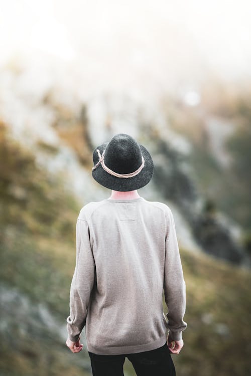 Free Person Wearing Black Hat Stock Photo
