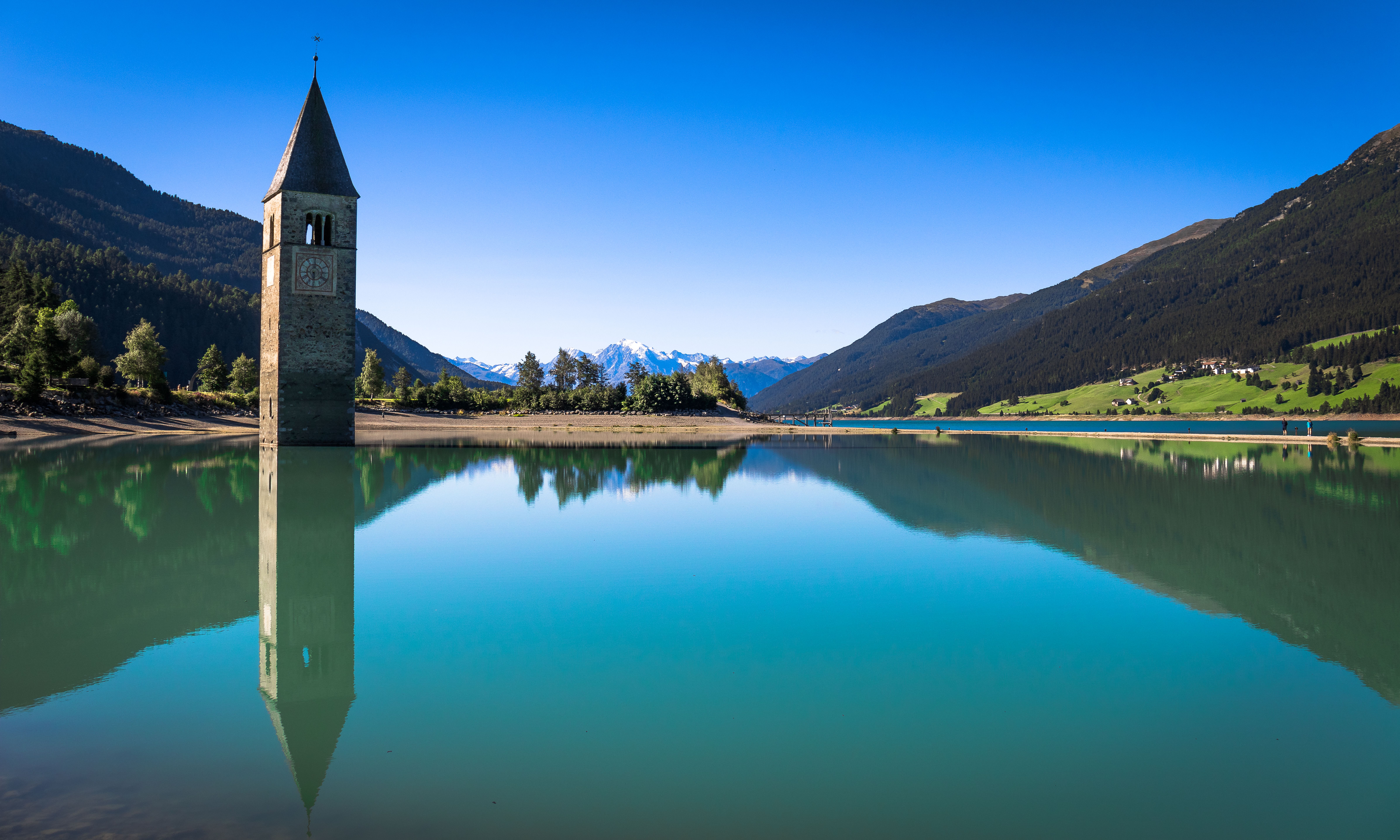 Lake Resia