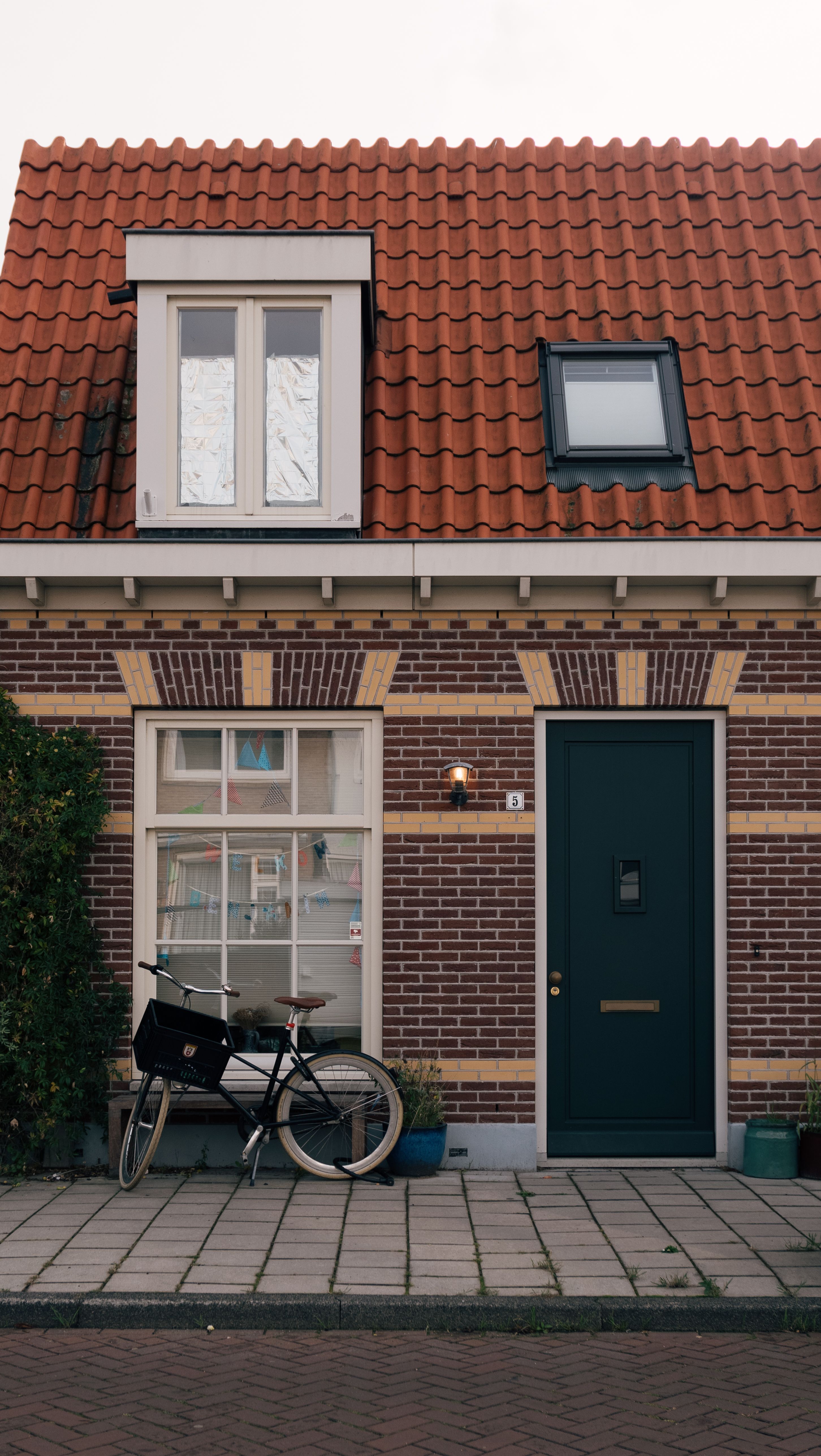 Gratis stockfoto met Amsterdam, architectuur, bakstenen huis